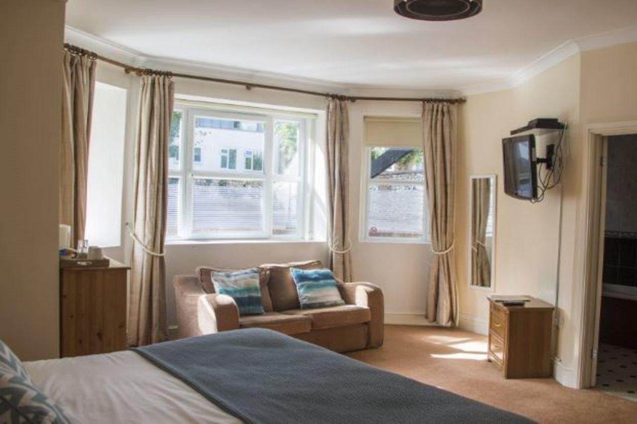 The Sheldon B&B - Free Private Parking Eastbourne Zewnętrze zdjęcie