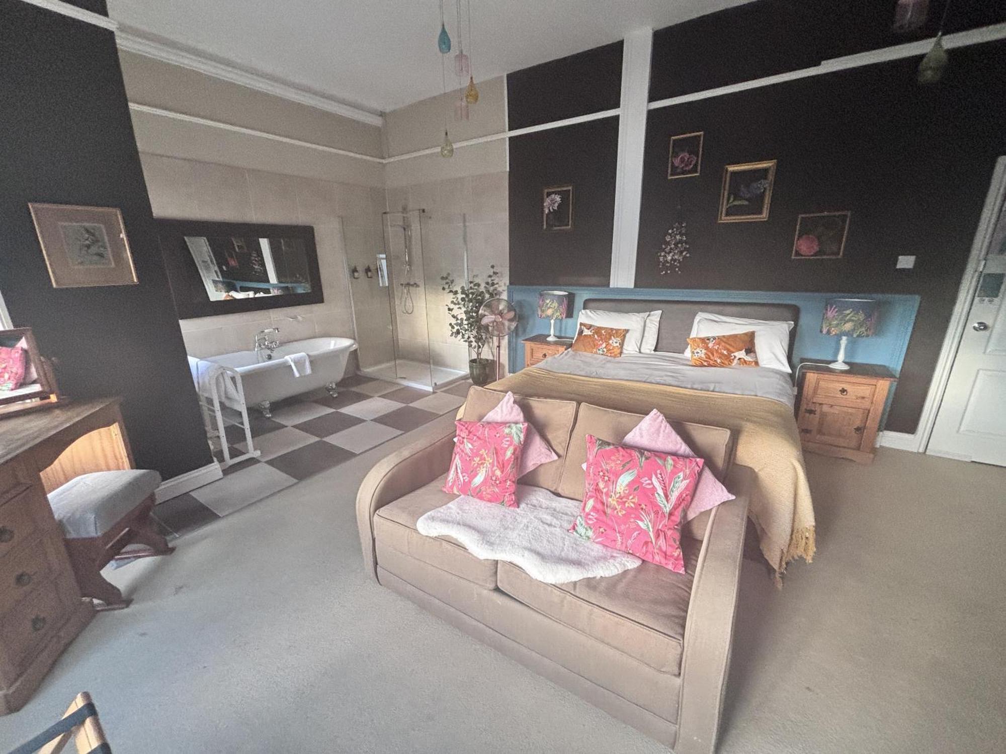 The Sheldon B&B - Free Private Parking Eastbourne Zewnętrze zdjęcie
