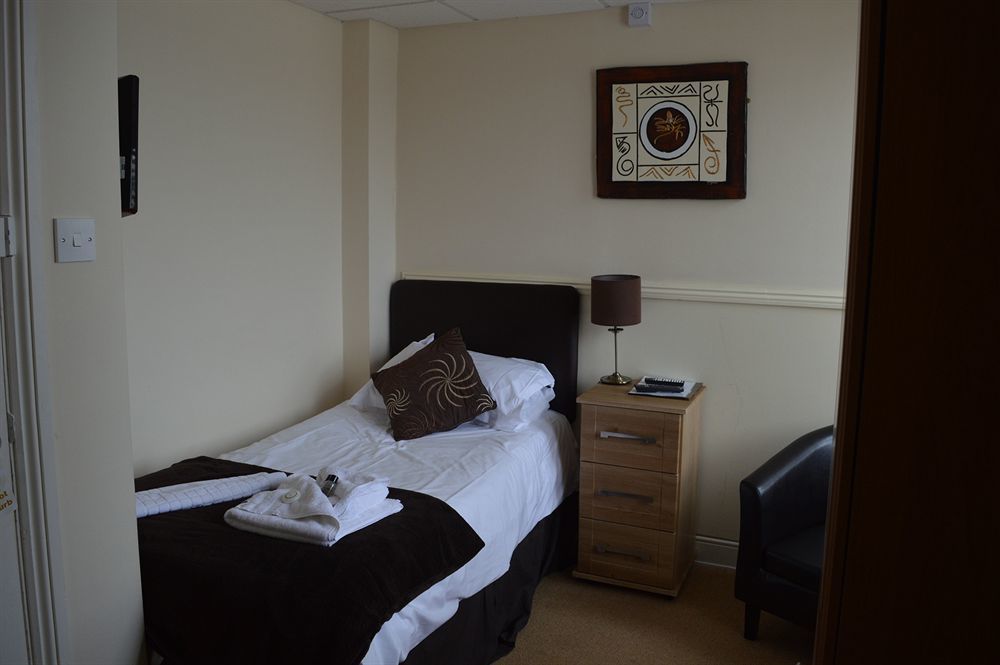 The Sheldon B&B - Free Private Parking Eastbourne Zewnętrze zdjęcie