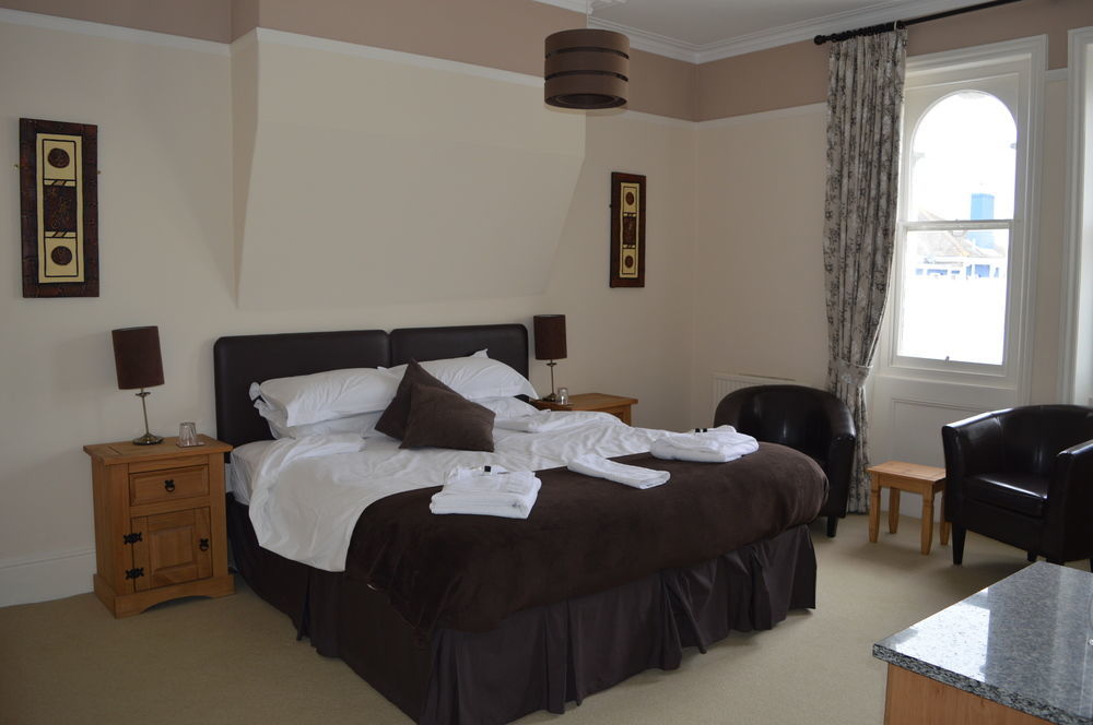 The Sheldon B&B - Free Private Parking Eastbourne Zewnętrze zdjęcie